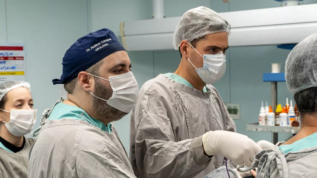 Mário Penna celebra dia do Urologista como maior em cirurgias da especialidade pelo SUS-MG