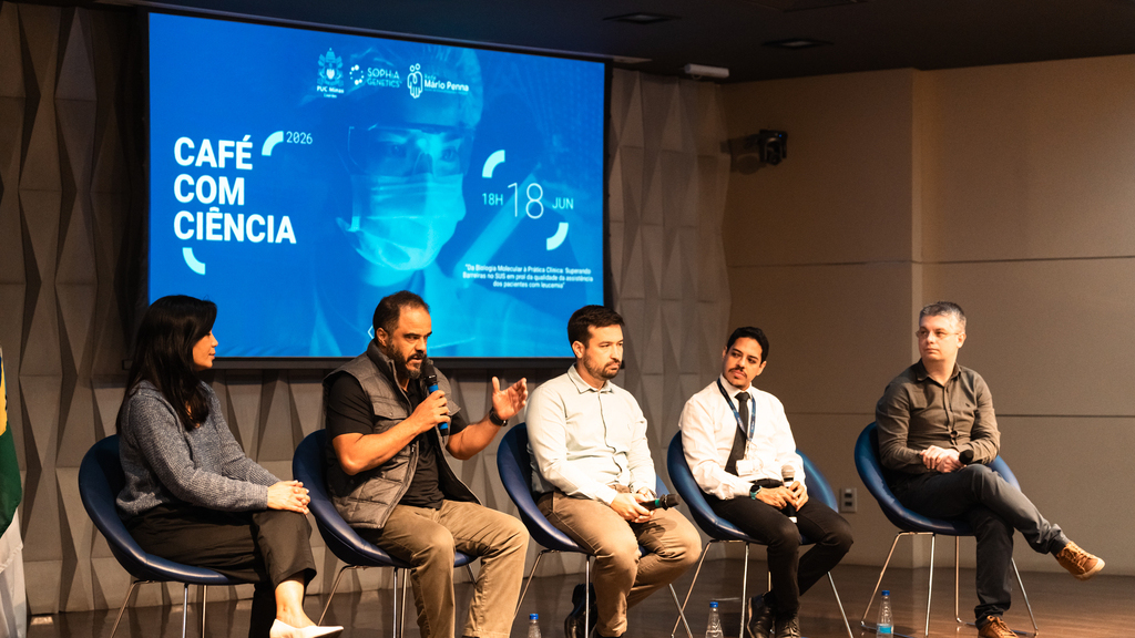 Café com Ciência debate avanços da biologia molecular e desafios da assistência a pacientes com leucemia no SUS